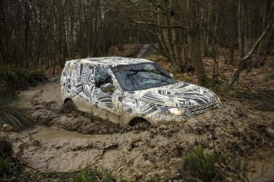 Cận cảnh Land Rover Discovery 2017 trước ngày ra mắt triển lãm Paris 10 Cận cảnh Land Rover Discovery 2017 trước ngày ra mắt triển lãm Paris a10