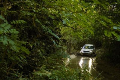 Cận cảnh Land Rover Discovery 2017 trước ngày ra mắt triển lãm Paris 12 Cận cảnh Land Rover Discovery 2017 trước ngày ra mắt triển lãm Paris a12