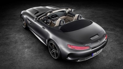 Bộ đôi Mercedes-AMG GT và GT C Roadster chính thức ra mắt 8 Bộ đôi Mercedes-AMG GT và GT C Roadster chính thức ra mắt a8