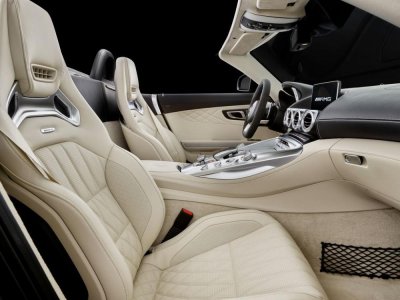Bộ đôi Mercedes-AMG GT và GT C Roadster chính thức ra mắt 19 Bộ đôi Mercedes-AMG GT và GT C Roadster chính thức ra mắt a19