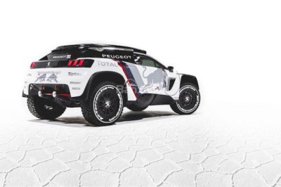 Cận cảnh mẫu quái xế Peugeot 3008 DKR 3