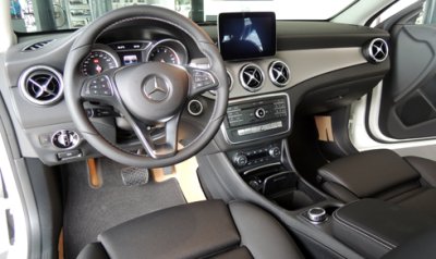Mercedes CLA 200 cập bến Việt Nam, giá 1,5 tỷ Đồng Mercedes CLA 200 cập bến Việt Nam, giá 1,5 tỷ Đồng 7