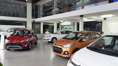 Giá xe Hyundai tháng 9/2016 không có nhiều thay đổi so với tháng 8 Giá xe Hyundai tháng 9/2016 không có nhiều thay đổi so với tháng 8.