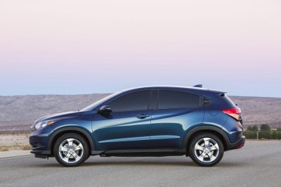 Honda HR-V 2017 thêm màu mới, chốt giá từ 19.365 USD tại Mỹ 3 Honda HR-V 2017 thêm màu mới, chốt giá từ 19.365 USD tại Mỹ a3