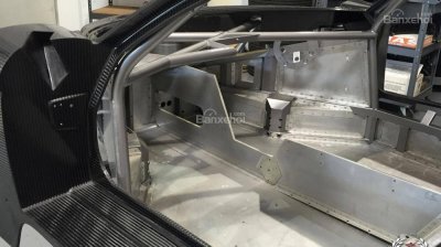 Quái thú Saleen S7 hồi sinh với phiên bản giới hạn mạnh 1.000 mã lực 4 Quái thú Saleen S7 hồi sinh với phiên bản giới hạn mạnh 1.000 mã lực a4