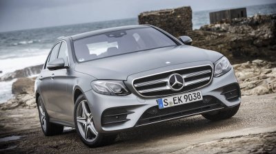 Cuối tháng 10, Mercedes E-Class 2017 sẽ ra mắt Việt Nam Cuối tháng 10, Mercedes E-Class 2017 sẽ ra mắt Việt Nam.