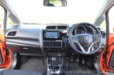 Thiết kế nội thất của Honda WR-V sẽ lấy cảm hứng từ Honda Jazz. Thiết kế nội thất của Honda WR-V sẽ lấy cảm hứng từ Honda Jazz