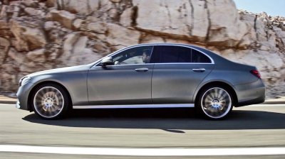 Mercedes E-Class 2017 chuẩn bị ra mắt thị trường Việt Nam a Mercedes E-Class 2017 chuẩn bị ra mắt thị trường Việt Nam a.