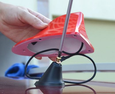 6 tính năng ít được biết đến trên xe ô tô: Vây cá mập 6 tính năng ít được biết đến trên xe ô tô 2