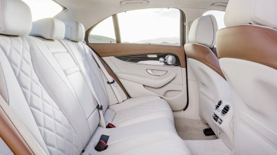 Mercedes E-Class 2017 chuẩn bị ra mắt thị trường Việt Nam a4 Mercedes E-Class 2017 chuẩn bị ra mắt thị trường Việt Nam a4.
