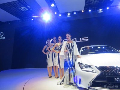 Người đẹp và xe Lexus tại triển lãm ô tô Việt Nam 2016 - Vietnam Motor Show 2016 a4.