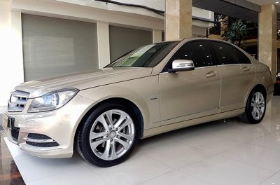 3 mẫu xe sedan hạng sang đời cũ đáng được bạn cân nhắc 7