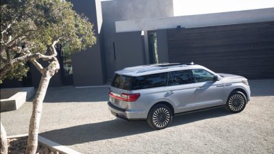 Lincoln Navigator 2019 Thân xe Lincoln Navigator 2019