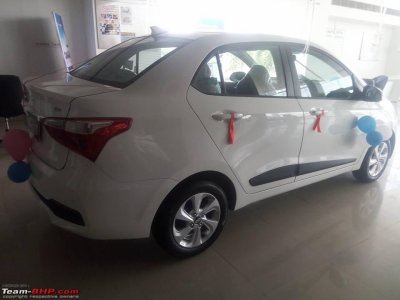 Hyundai Xcent 2017 thân xe