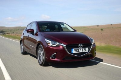 Mazda 2 2017 phiên bản cập nhật 2.