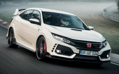 Honda Civic Type R 2017 có giá tương đương 912 triệu đồng tại Anh.