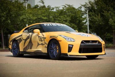 Nissan GT-R bản độc nhất được bán đấu giá từ thiện a24