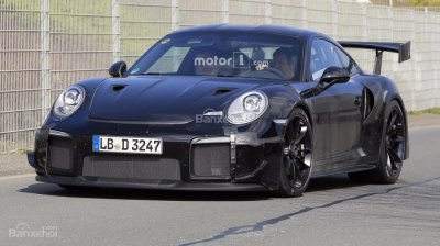 Porsche 911 GT2 RS 2018 chính thức tiết lộ thông số kĩ thuật đầu tiên