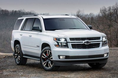 SUV cỡ lớn: Chevrolet Tahoe.