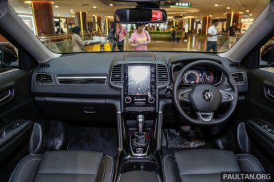 Khoang nội thất Renault Koleos 2017 Khoang nội thất Renault Koleos 2017.