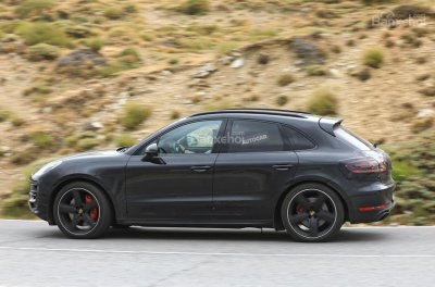 Porsche Macan 2018 sẽ có động cơ V6 mới và nội thất cải tiến a1