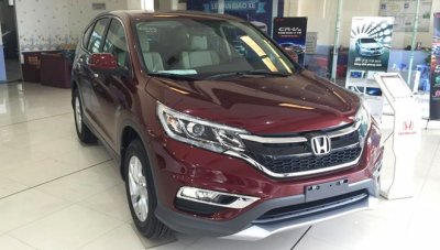 Hình ảnh Honda CR-V mà mận chín ở đại lý a3