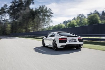 Audi R8 V10 RWS - Siêu xe đường phố bản đặc biệt giới hạn a3