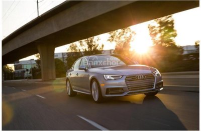 ô tô Audi A4 2018 màu trắng bạc