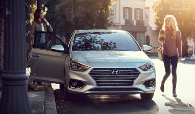 Hyundai Accent 2018 dùng động cơ 4 xi-lanh 1.6L mạnh 132 mã lực Hyundai Accent 2018 dùng động cơ 4 xi-lanh 1.6L mạnh 132 mã lực.