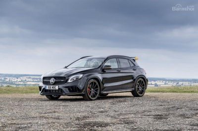 Mercedes-AMG GLA 45 Yellow Night Edition a4