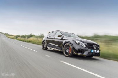 Mercedes-AMG GLA 45 Yellow Night Edition a14