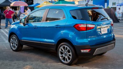 Ảnh chụp đằng sau Ford EcoSport 2018 