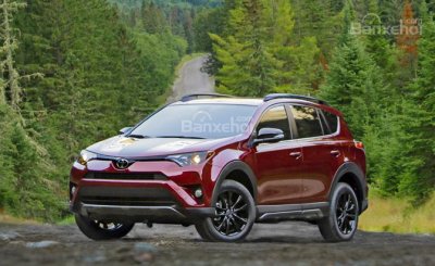 Ưu nhược điểm của crossover Toyota RAV4 2018 .