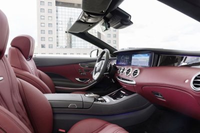 Mercedes S-Class Cabrio mới giá 3,5 tỷ dành cho khách hàng Anh 4 Mercedes S-Class Cabrio mới giá 3,5 tỷ dành cho khách hàng Anh a4