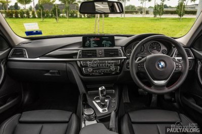 Khoang cabin của BMW 3-Series F30 Khoang cabin của BMW 3-Series F30