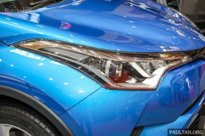 Toyota C-HR bắt đầu nhận đặt hàng tại Malaysia, chốt giá 823 triệu đồng a4