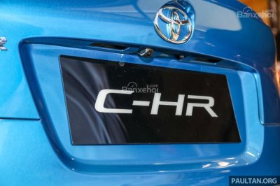 Toyota C-HR bắt đầu nhận đặt hàng tại Malaysia, chốt giá 823 triệu đồng a7