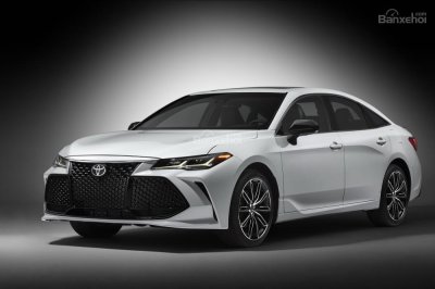 Toyota Avalon 2019 sở hữu hệ thống treo biến thiên thích ứng.