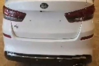 Kia Optima 2019 hé lộ ngoại hình đầy đủ 2 Kia Optima 2019 hé lộ ngoại hình đầy đủ 3