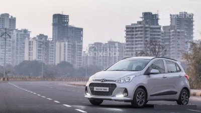 Cân đo 2 mẫu xe đô thị Suzuki Swift và Hyundai Grand i10 2018- Ảnh 1.