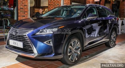 Lexus RX 350L Luxury 2018 có giá từ 2,7 tỷ đồng tại Malaysia .