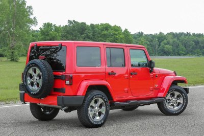 Jeep Wrangler là mẫu xe ăn khách hàng đầu của liên minh FCA 1a