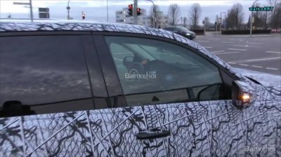 Mercedes GLE 2019 để lộ màn hình mới khi chạy thử Mercedes GLE 2019 để lộ màn hình mới khi chạy thử - 1