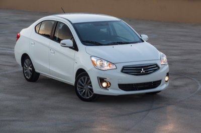 Giá xe Mitsubishi Attrage tháng 2/2019 Giá xe Mitsubishi Attrage tháng 2/2019.