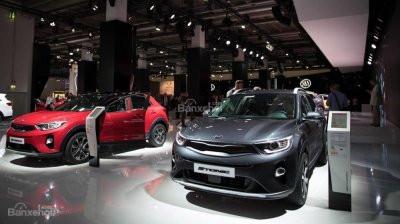 Kia Stonic 2018 sẽ mở bán tại Ấn Độ, đối đầu Toyota C-HR và Mazda CX-3 z