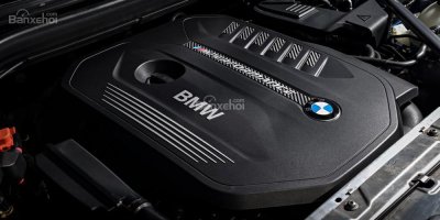 BMW X3 M40i 2018 được trang bị động cơ tăng áp 6 xi-lanh 3.0L mạnh 355 mã lực.