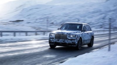 Bắt gặp siêu SUV Rolls-Royce Cullinan thử nghiệm trên đường đua Nurburgring a4