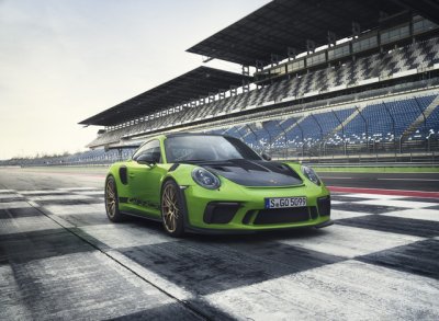 Hé lộ Porsche 911 GT3 RS facelift trước giờ khai mạc triển lãm Geneva 2 Hé lộ Porsche 911 GT3 RS facelift trước giờ khai mạc triển lãm Geneva a2