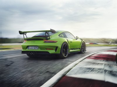 Hé lộ Porsche 911 GT3 RS facelift trước giờ khai mạc triển lãm Geneva 4 Hé lộ Porsche 911 GT3 RS facelift trước giờ khai mạc triển lãm Geneva a4