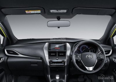 Khoang nội thất của Toyota Yaris 2018 dành cho thị trường Indonesia/